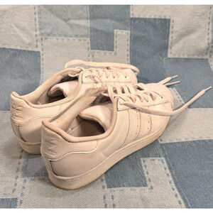 Adidas Women's Size 8 Walking Shoe White Sneaker Lace Up Comfort Casual Urban